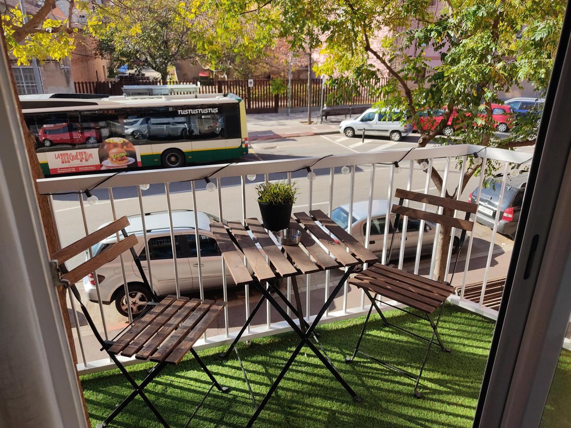 Piso Exterior Completo A 20 ' De Barcelona. * Sabadell